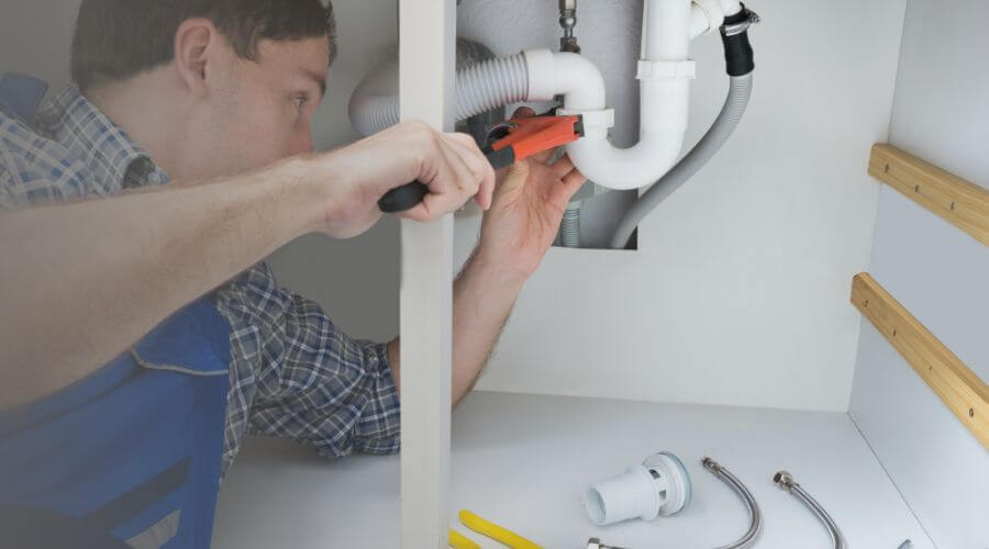 Expert burst pipe repair services in Garland, NE
